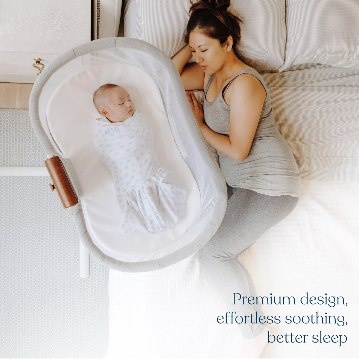 HALO BassiNest® Luxe Swivel Sleeper Bassinet