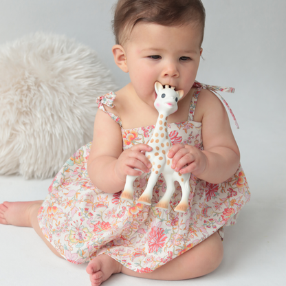 Sophie la Girafe® Teething Toy | Iconic Baby Teether – Safari Gift Box